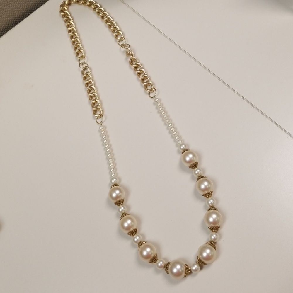 Pearl long necklace